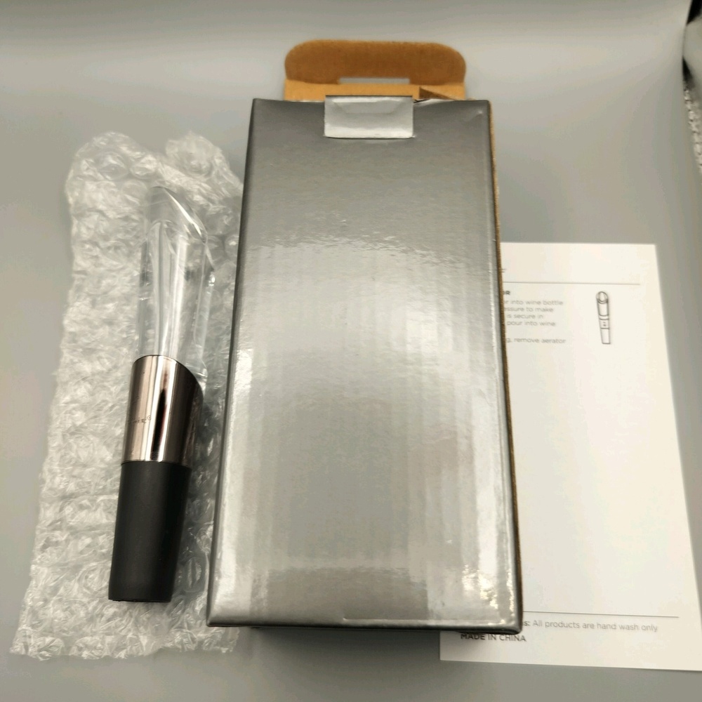 NEW Rabbit Wine Aerator Pourer Decanting Spout Drip Free Grey Barware Tool